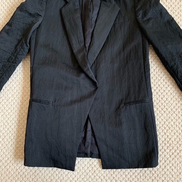 Elizabeth and James Black Blazer - Picture 3 of 8